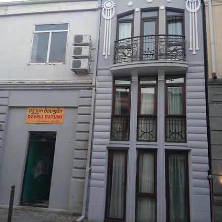 Dzveli Batumi Hotel Buitenkant foto