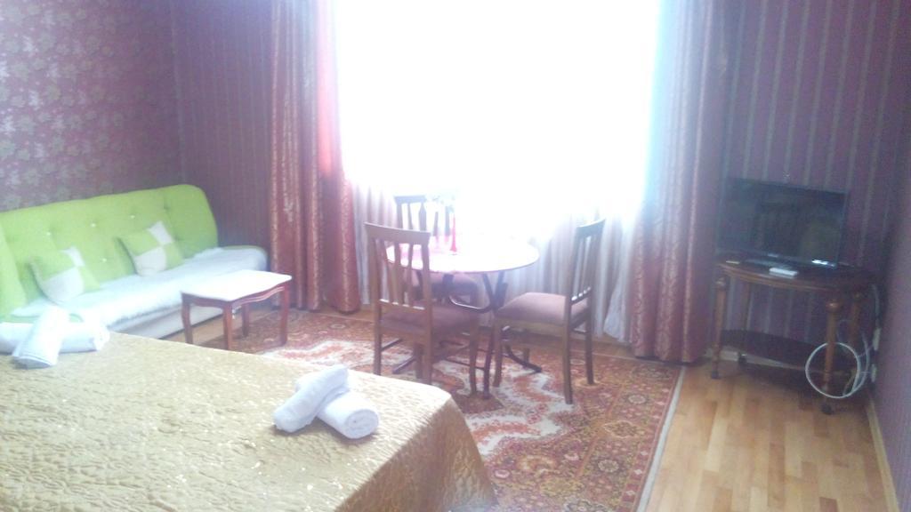 Dzveli Batumi Hotel Buitenkant foto