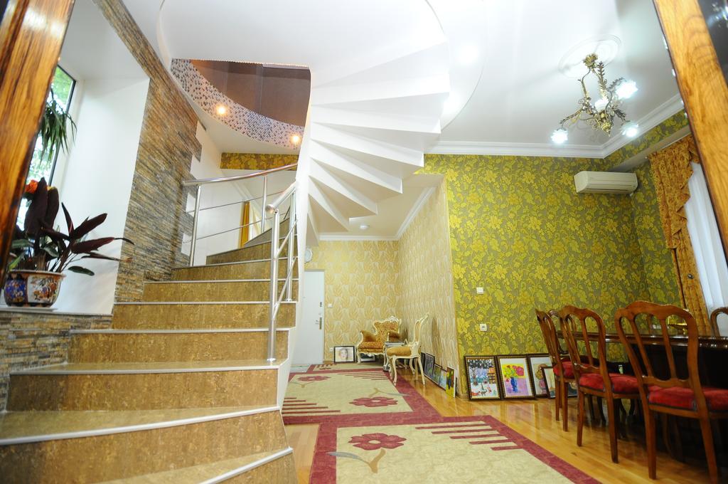 Dzveli Batumi Hotel Buitenkant foto