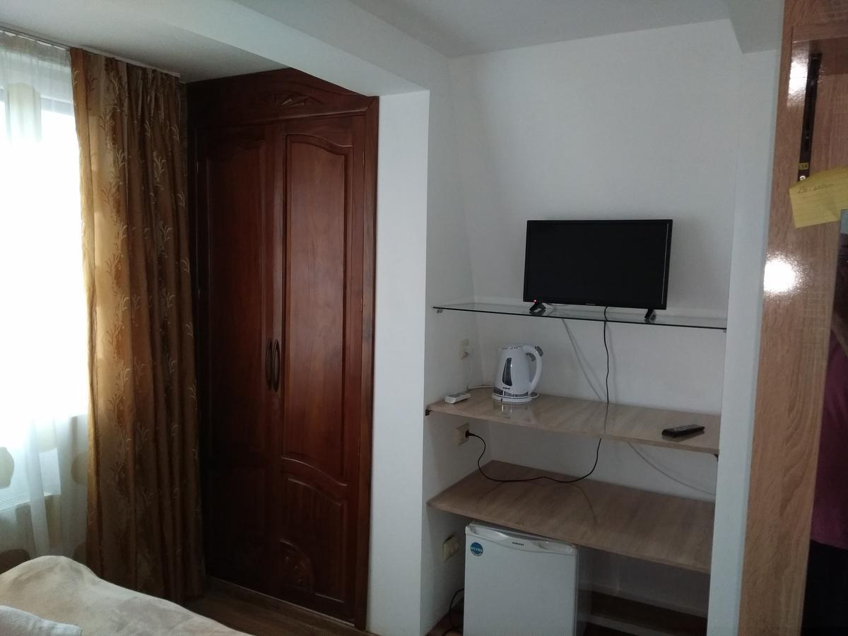 Dzveli Batumi Hotel Buitenkant foto